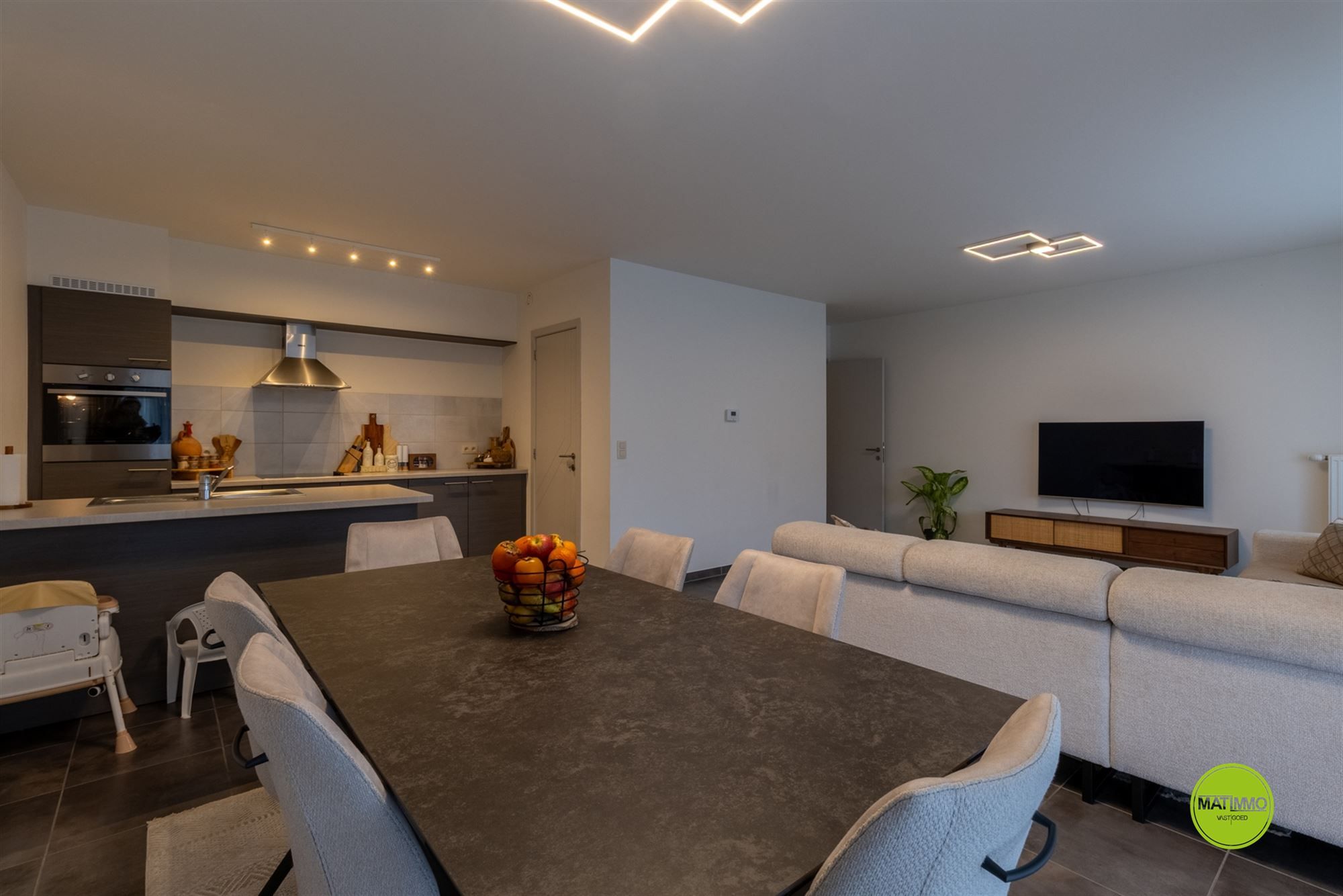 Energiezuinig 2-slaapkamer appartement nabij Hasselt centrum foto 3