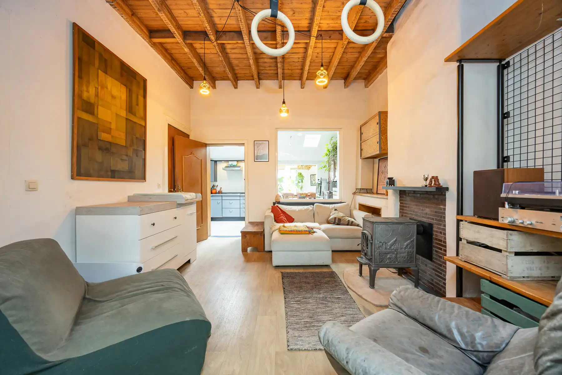 Stadswoning op een perceel van 230 m² met toegang achteraan de tuin. foto 3