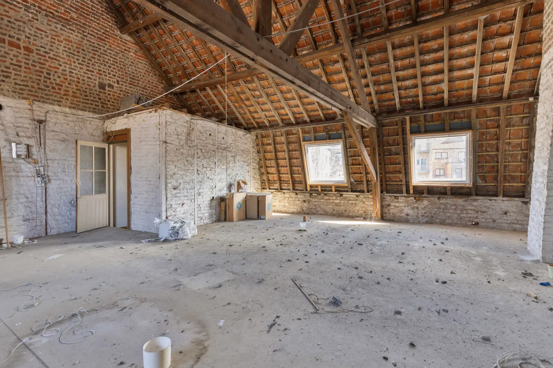 Handelspand met woonst ! foto 39