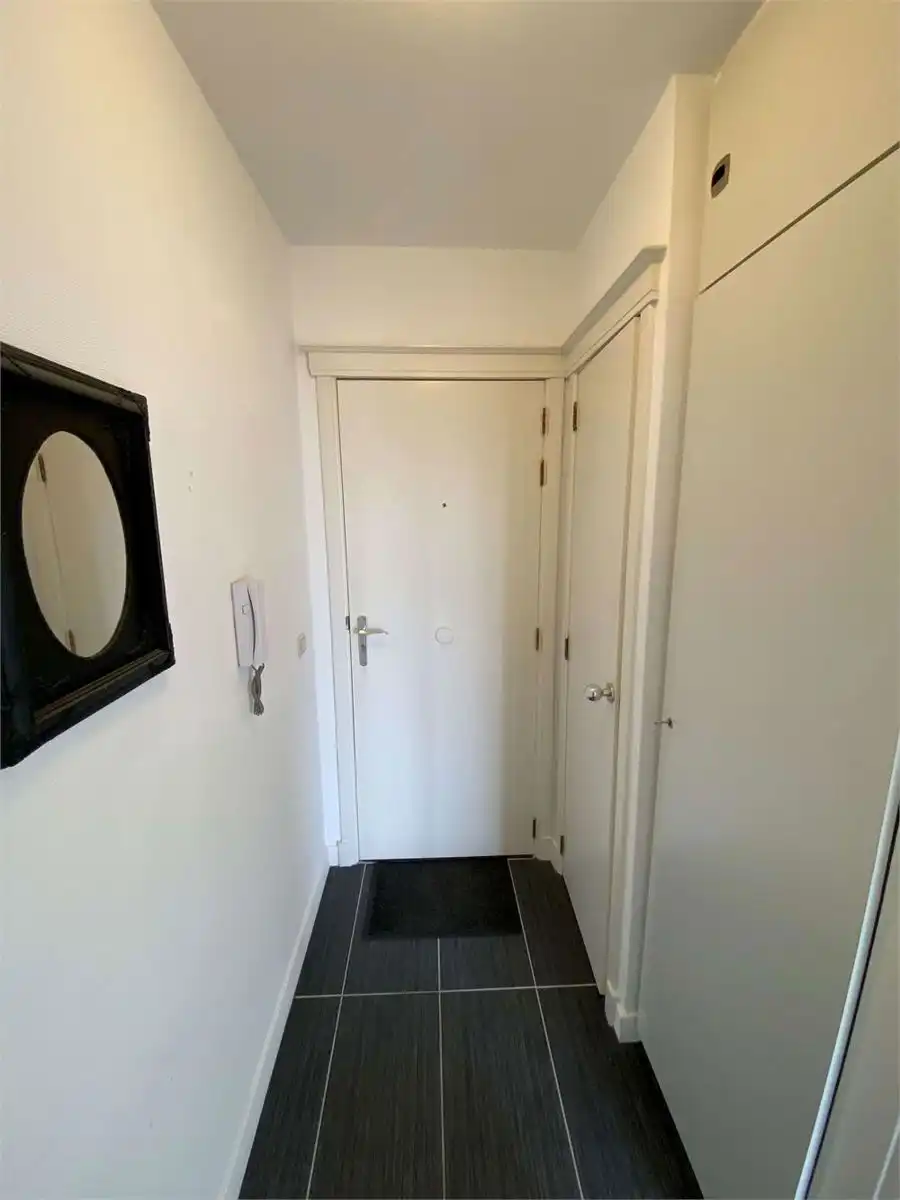 Ruime studio te huur in centrum Leuven foto 2