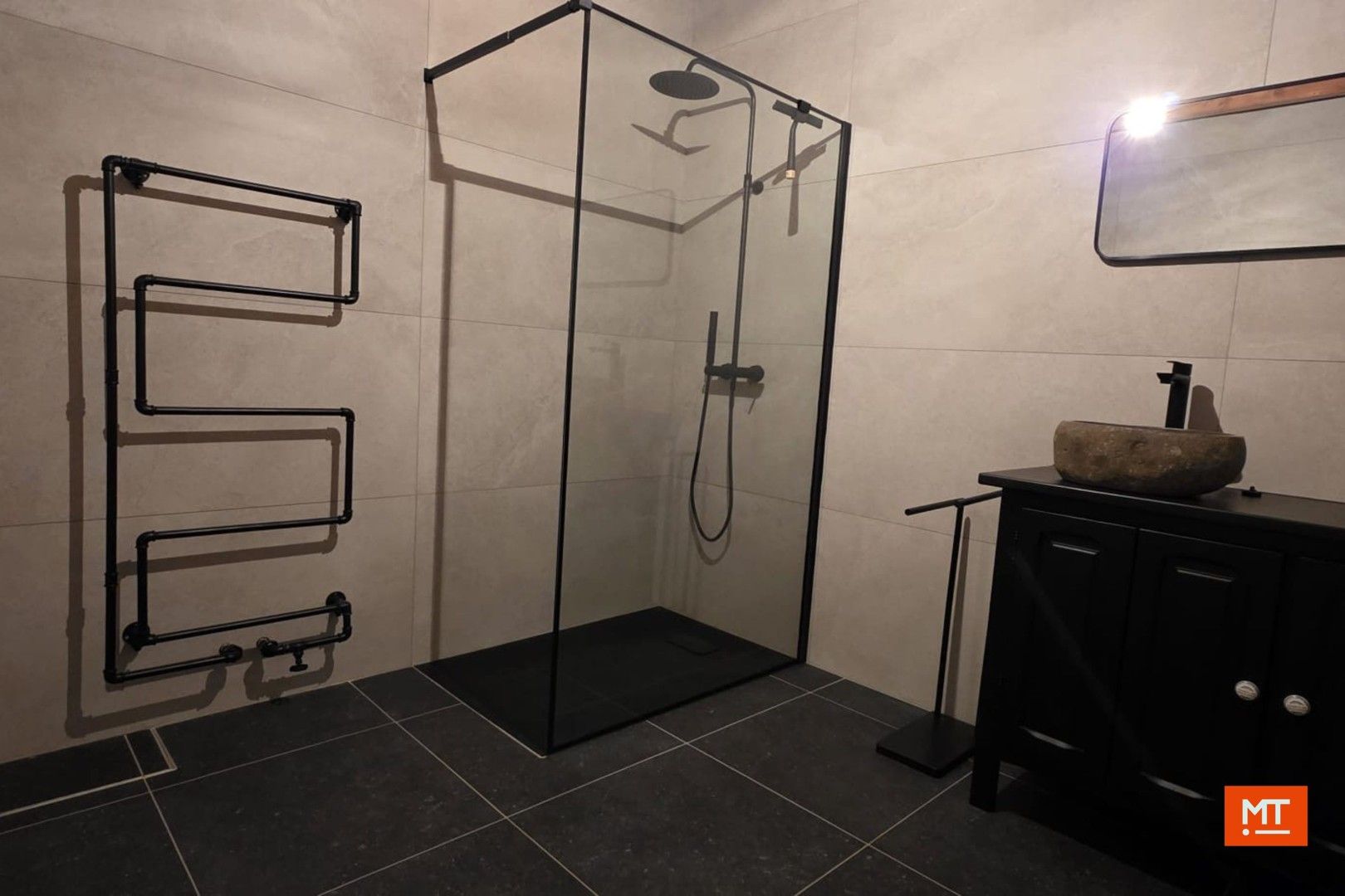 Woning te huur met 3 slaapkamers en ruime tuin foto 9