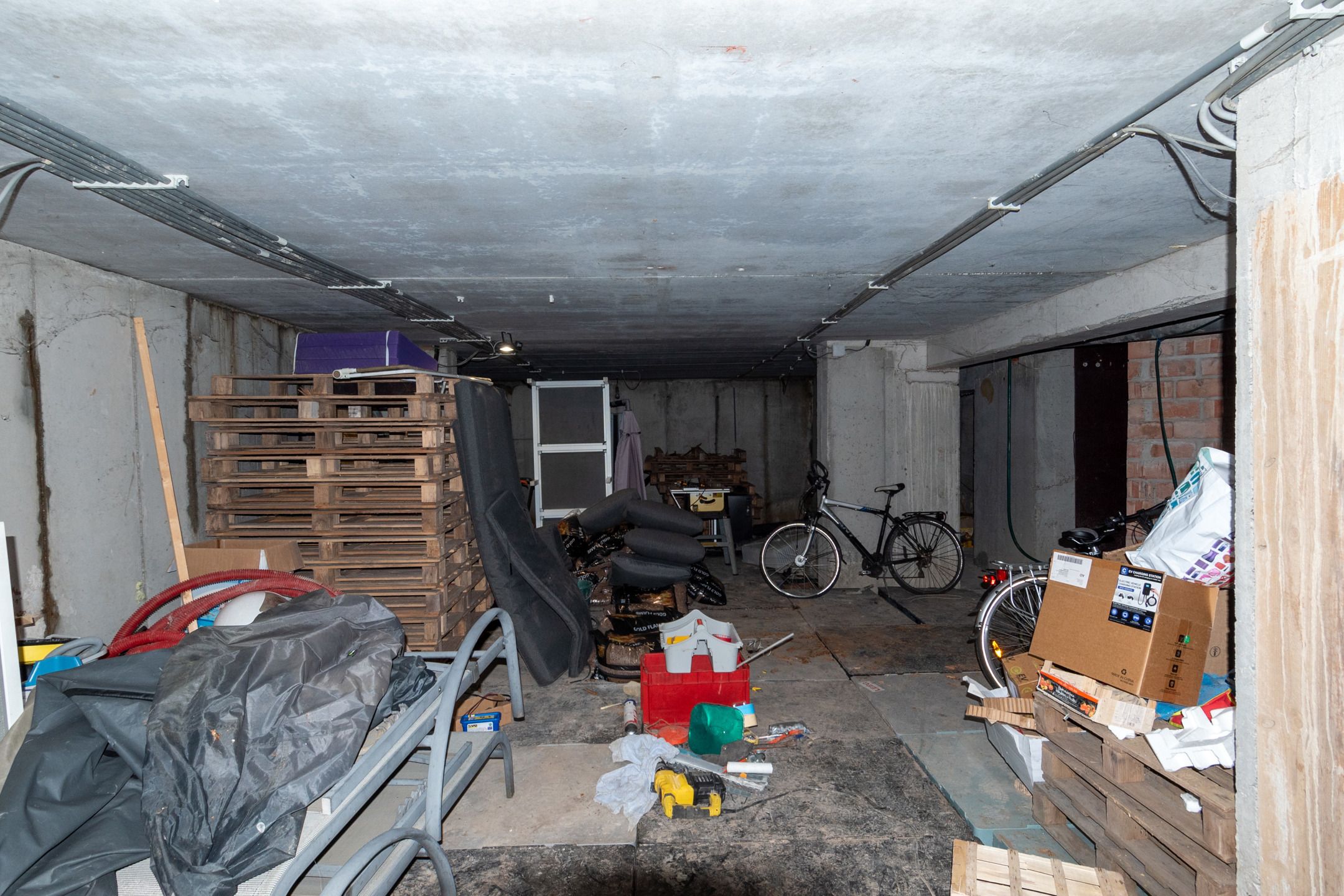 Ruime en energiezuinige villa in doodlopende straat foto 36