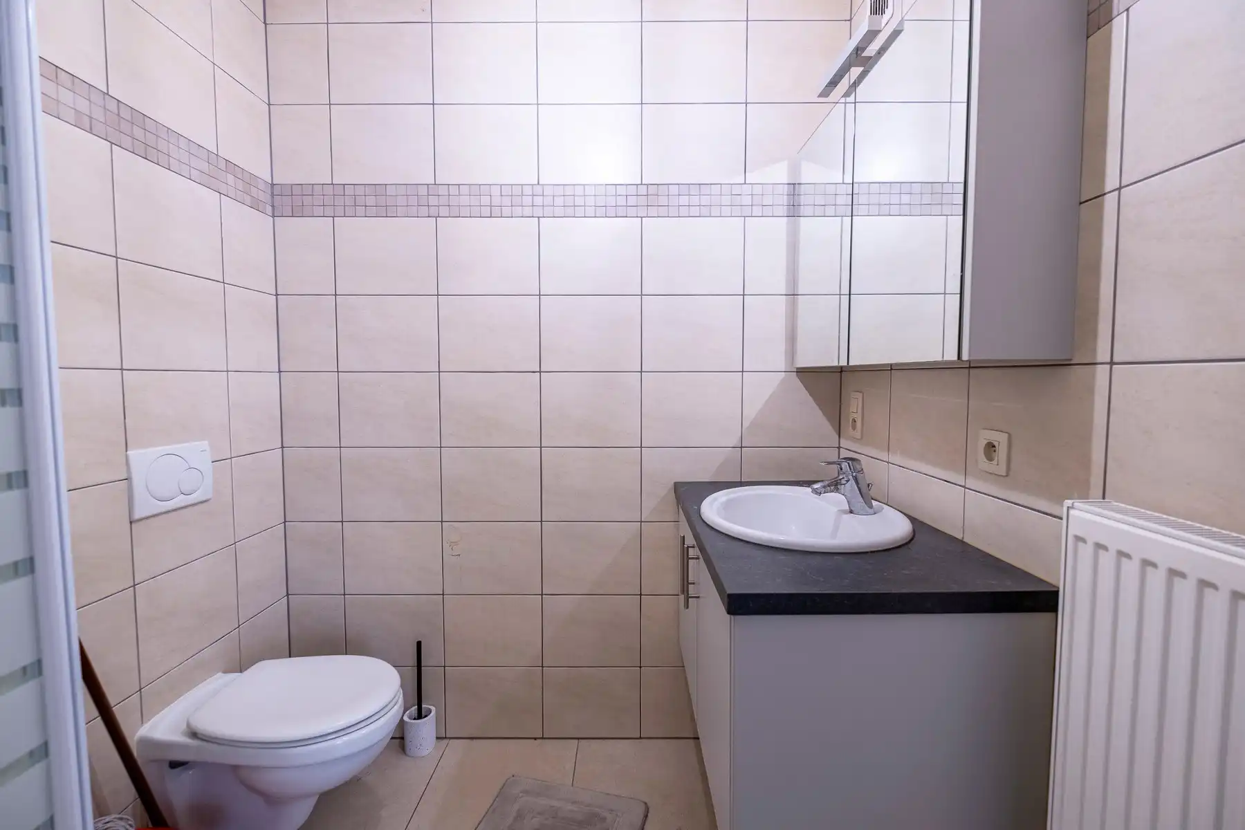 Nieuwbouw studio met aparte slaapkamer foto 6