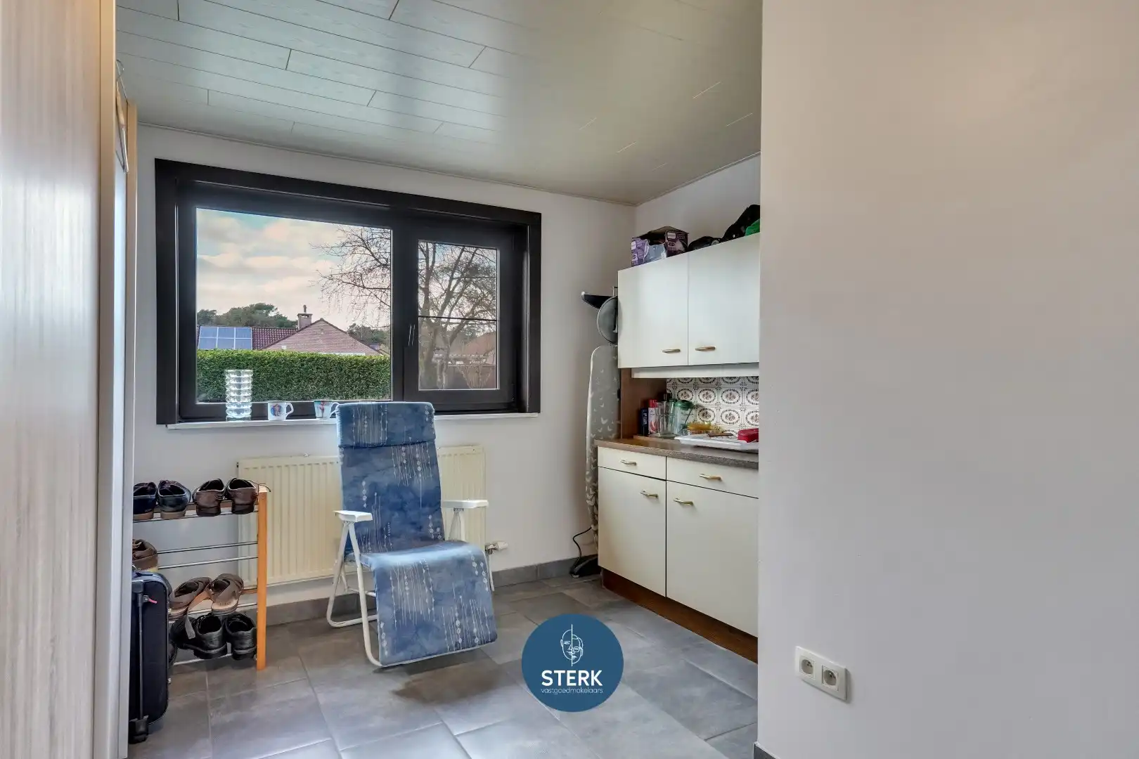 CHARMANTE HALFOPEN WONING OP EEN CENTRALE LOCATIE TE MAASMECHELEN !  foto 11