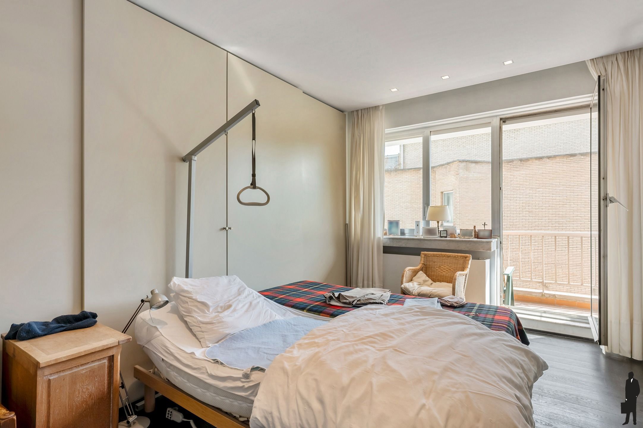 Riant en lichtrijk drieslaapkamerappartement aan het Albertpark - met terras en staanplaatsen foto 11