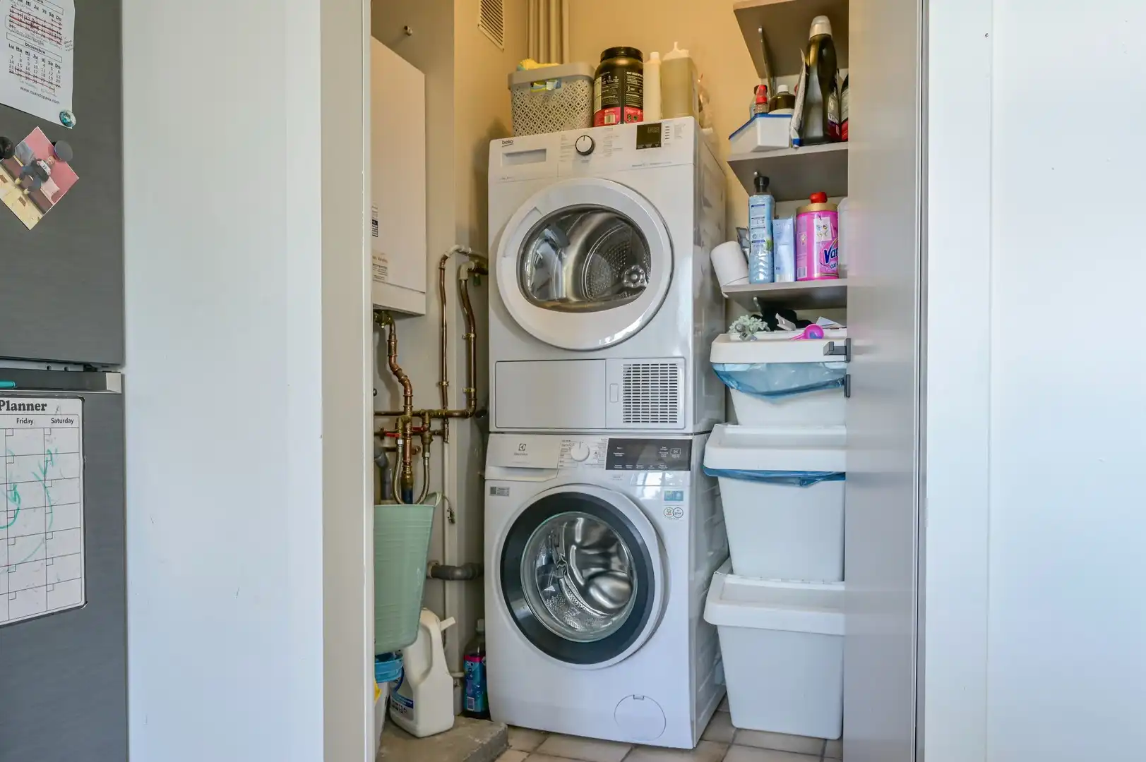 Lichtrijk appartement met 2 slaapkamers, garage en terras in hartje Bornem foto 4