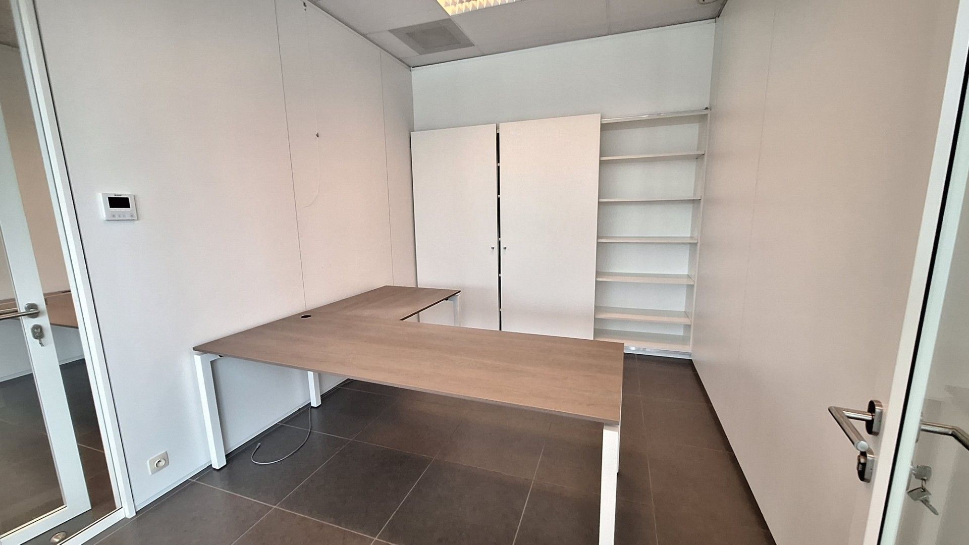 Commerciële ruimte te huur foto 9