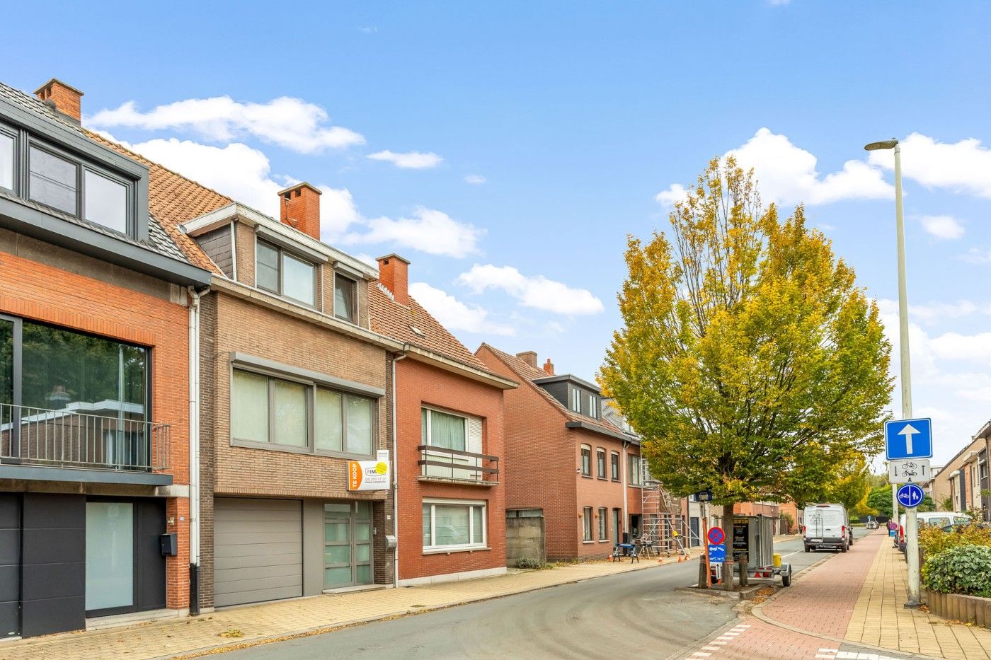 Centraal gelegen, op te frissen woning met 2 à 3 slpk., inpandige garage en tuin foto 33