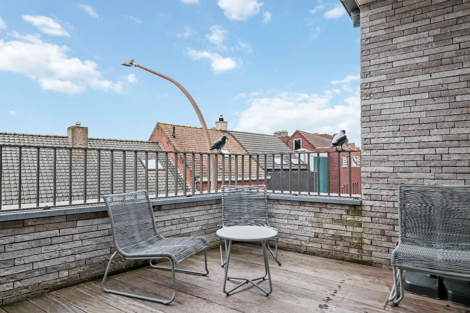 Instapklaar appartement met 2 slaapkamers en staanplaats in Ieper-centrum foto 17