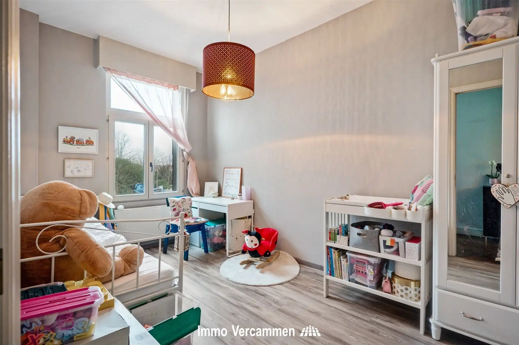 Lichtrijke woning met 3 slpks en garage te Lier foto 6