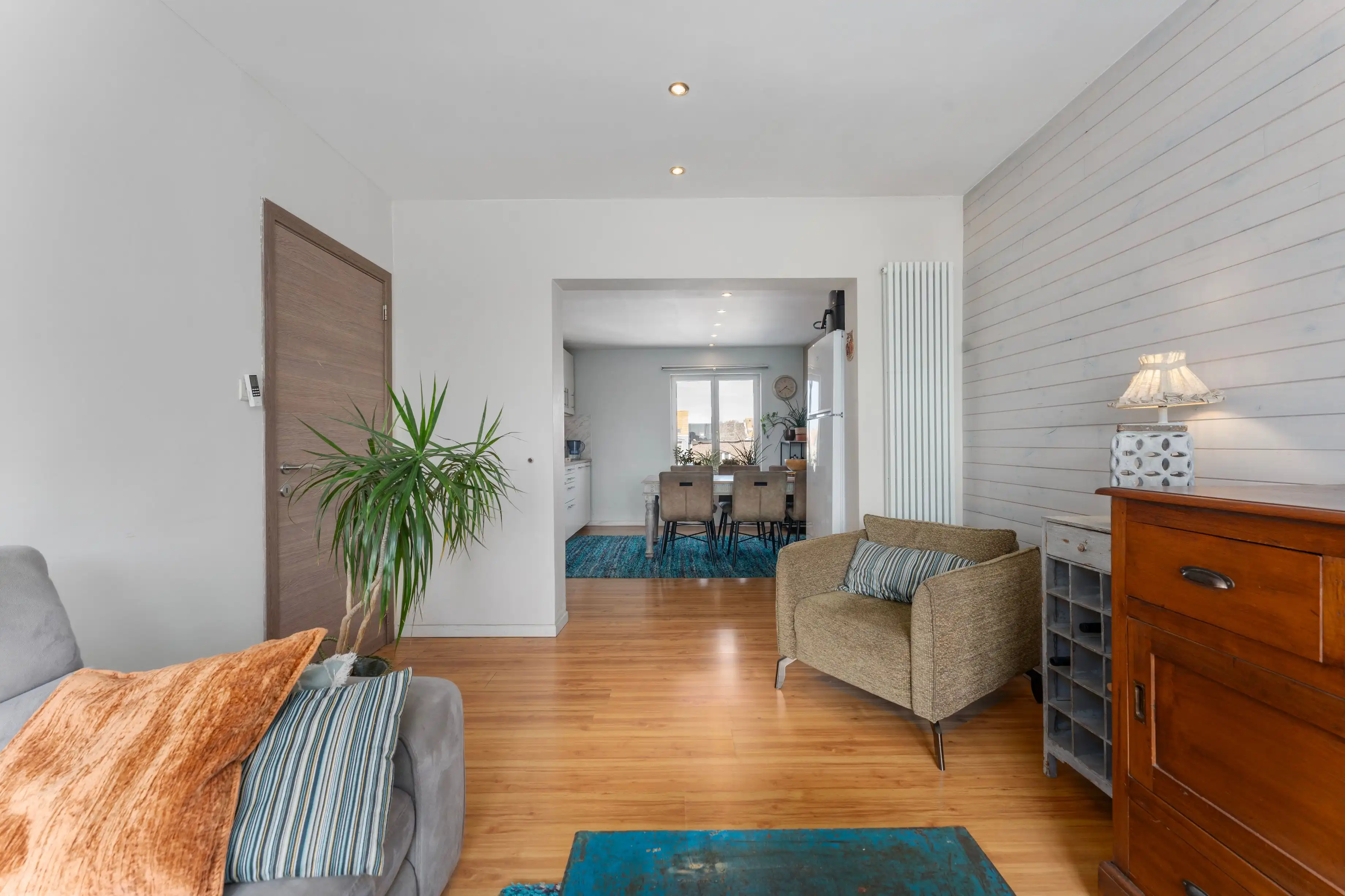 Opbrengsteigendom: 2 VERHUURDE woongelegenheden te Bredene. Rendement van meer dan 5%! foto 4