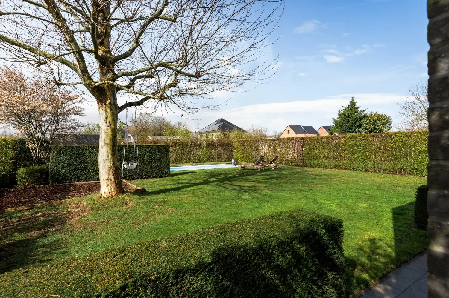 Ruime, exclusief afgewerkte woning met zwembad op Toplocatie te Berlaar foto 22