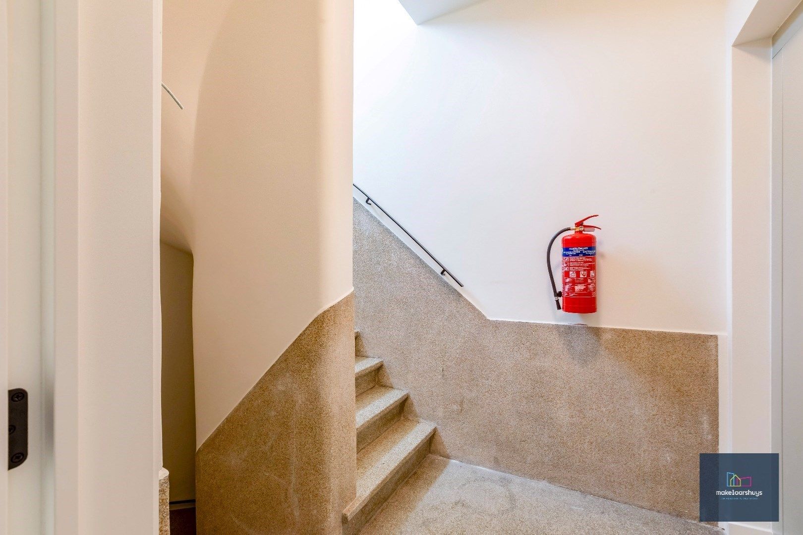 Gunstig gelegen 2 slaapkamerappartement met terras  nabij het Zuidpark foto 19
