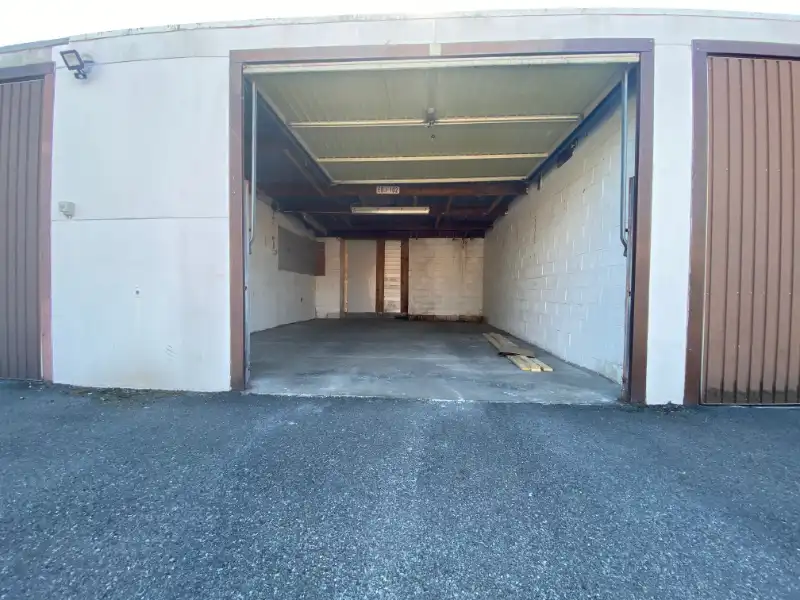 Garagebox nabij Sint-Pietersstation te Gent foto 2