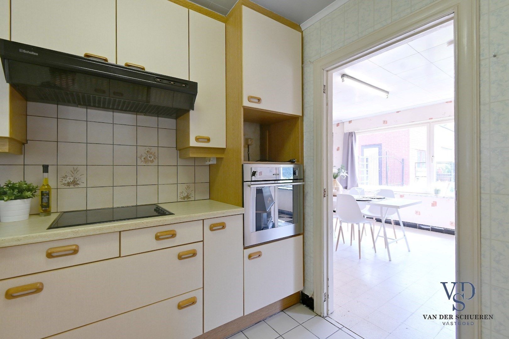 Degelijke eengezinswoning, landelijk gelegen  foto 15