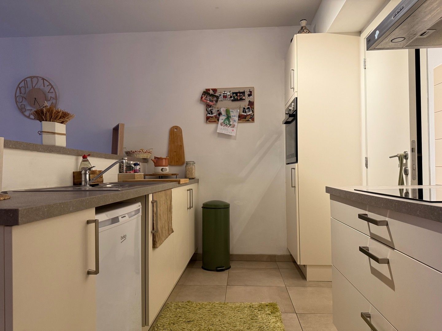 Comfortabel gelijkvloers appartement met tuin. foto 5