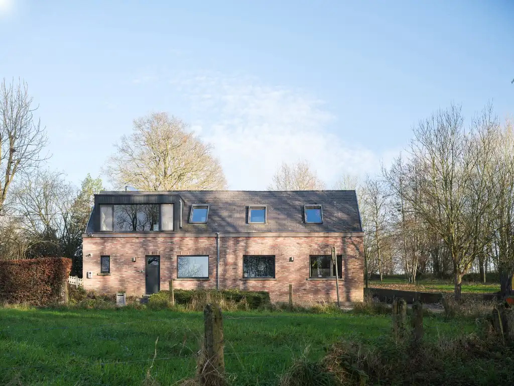 Scheldewindeke – Ruime woning met loftkarakter in een groen, glooiend landschap op slechts 20 minuten van Gent foto 24
