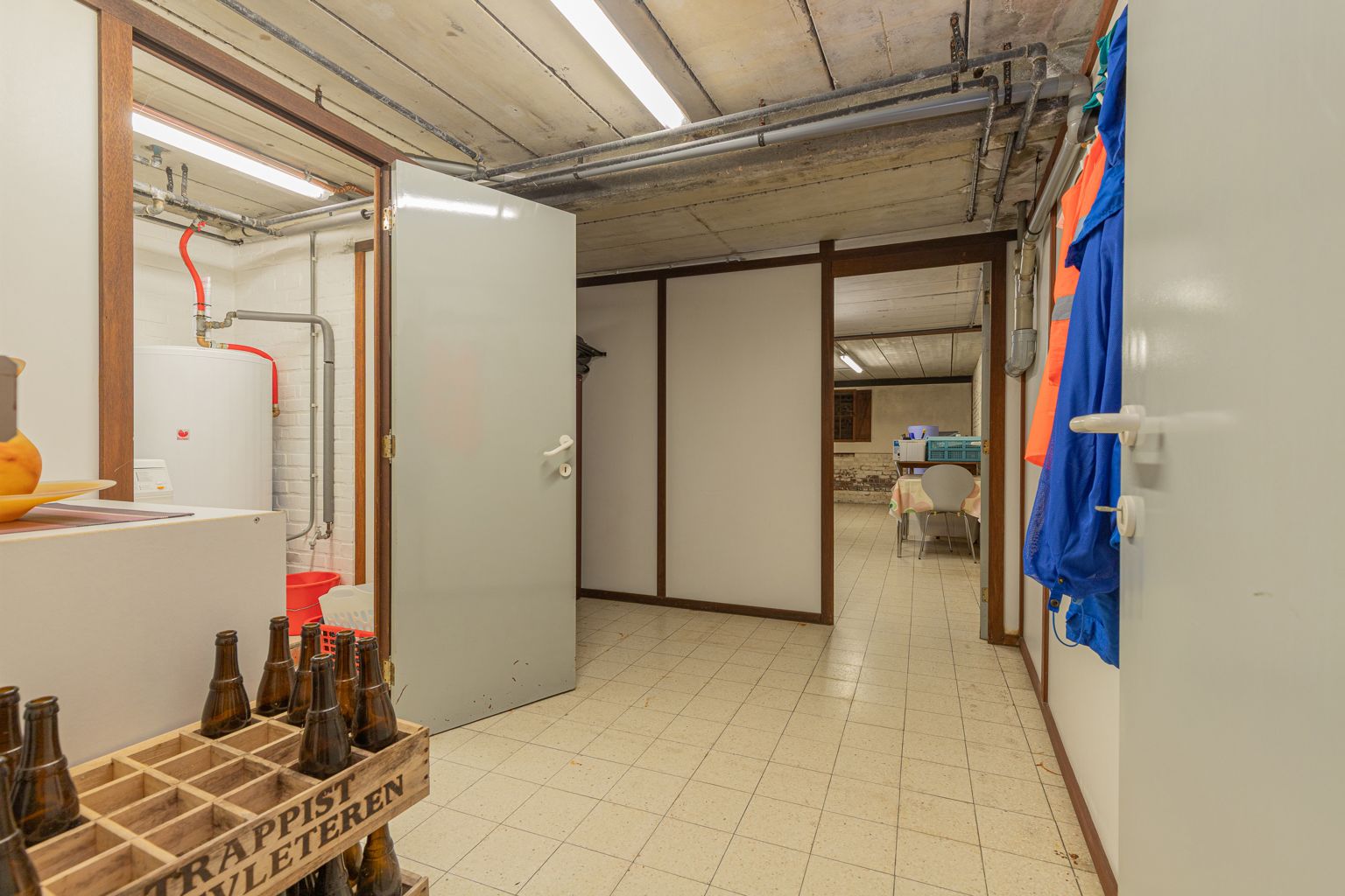 Open bebouwing met 4 slpks en veel opbergruimte! foto 23