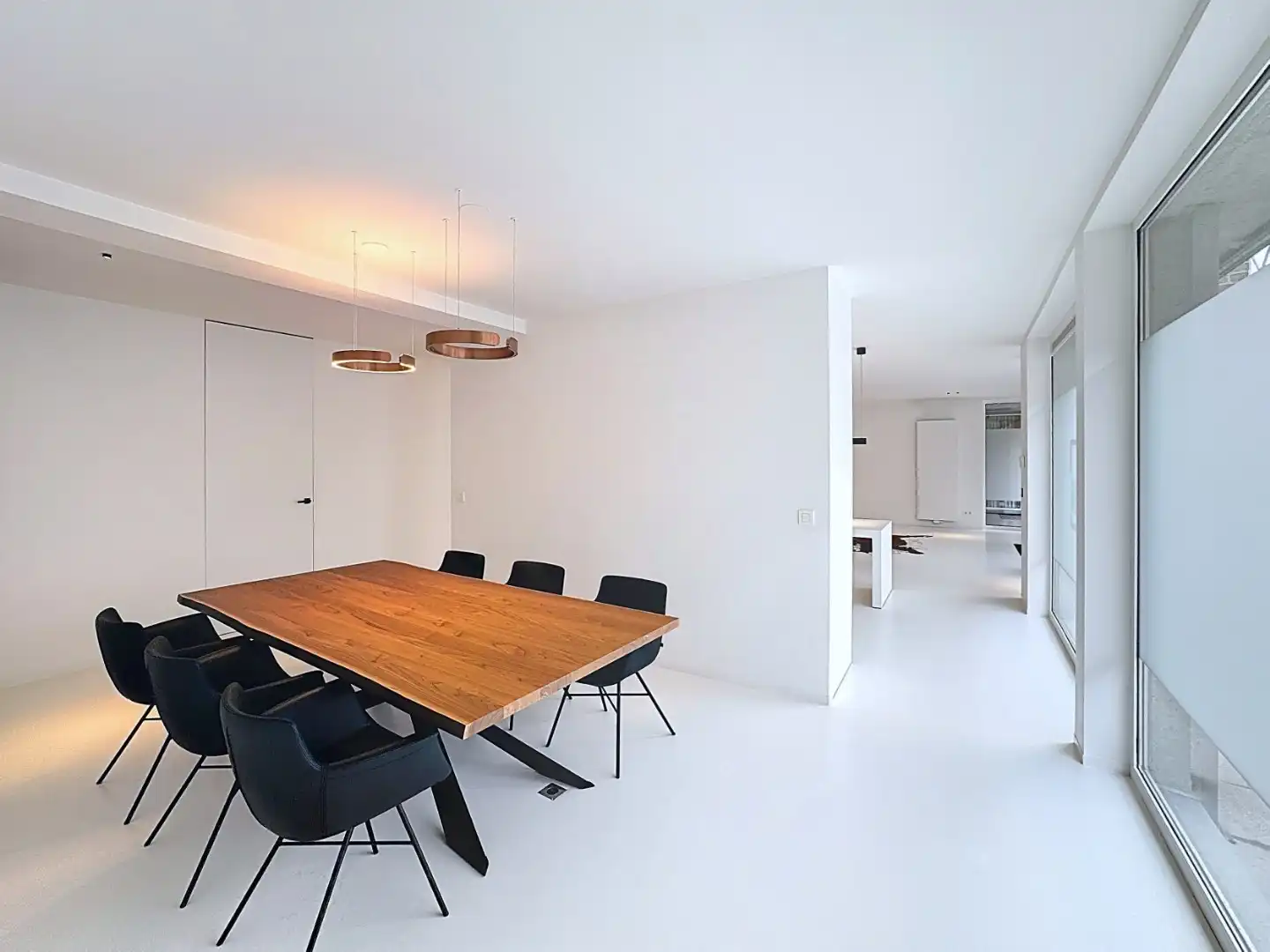 Prachtig kantoor gelegen in de Dorpsstraat te Koekelare foto 4