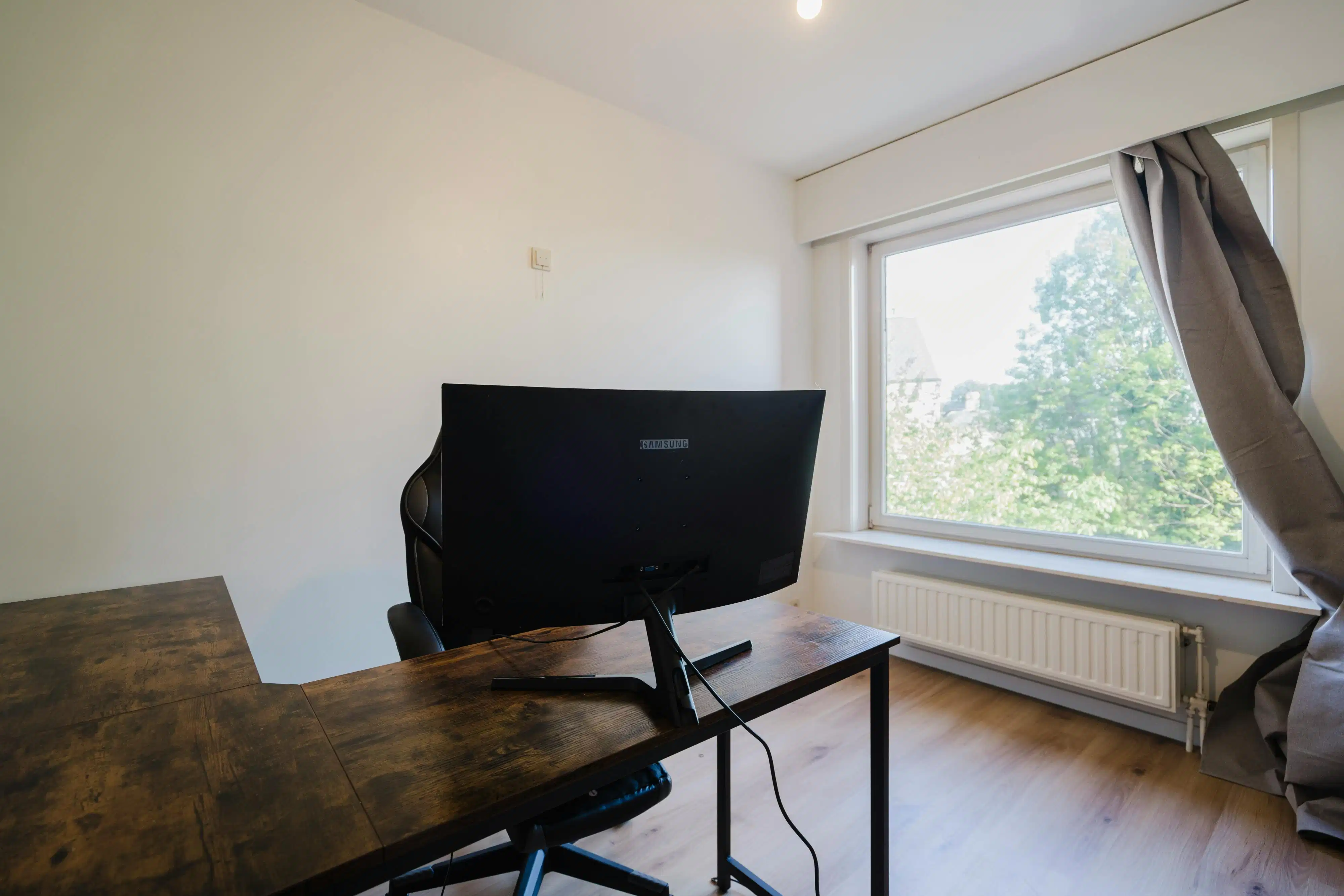 Tweeslaapkamer appartement te koop nabij de Leie te Kortrijk foto 9