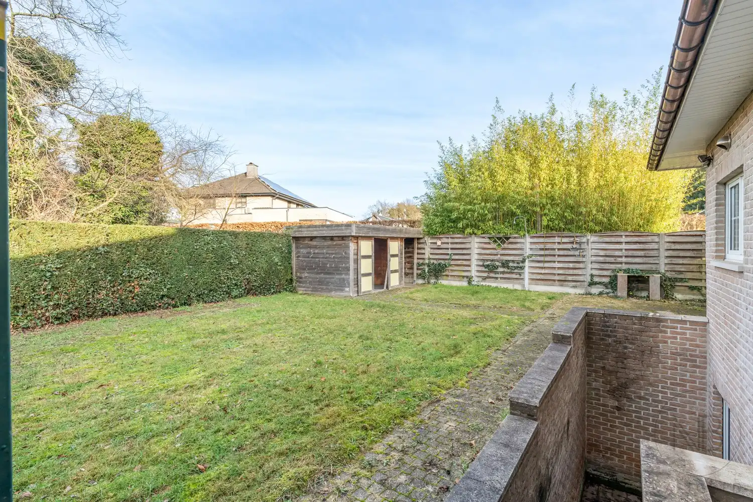 Ruime zuiderse gezinswoning  met 3 slaapkamers foto 5