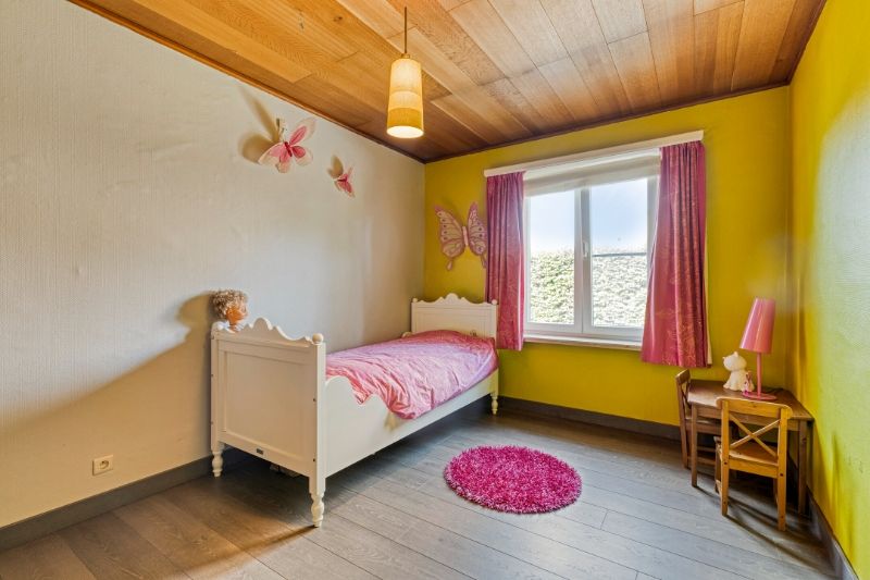 Ruime open bebouwing met potentieel in groene, rustige buurt van Evergem foto 8