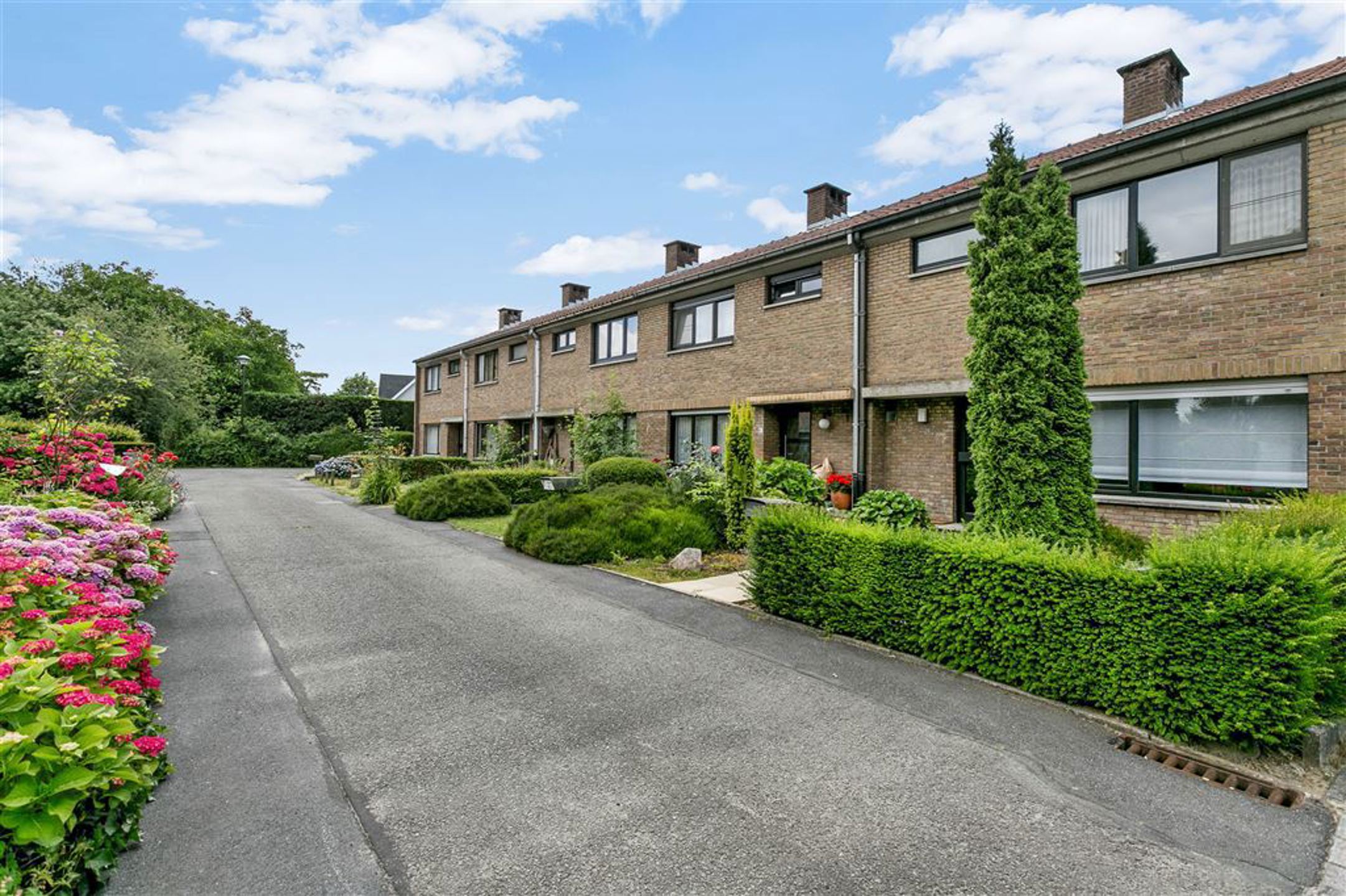 Aantrekkelijk huis met 3 slaapkamers en tuin  foto 22