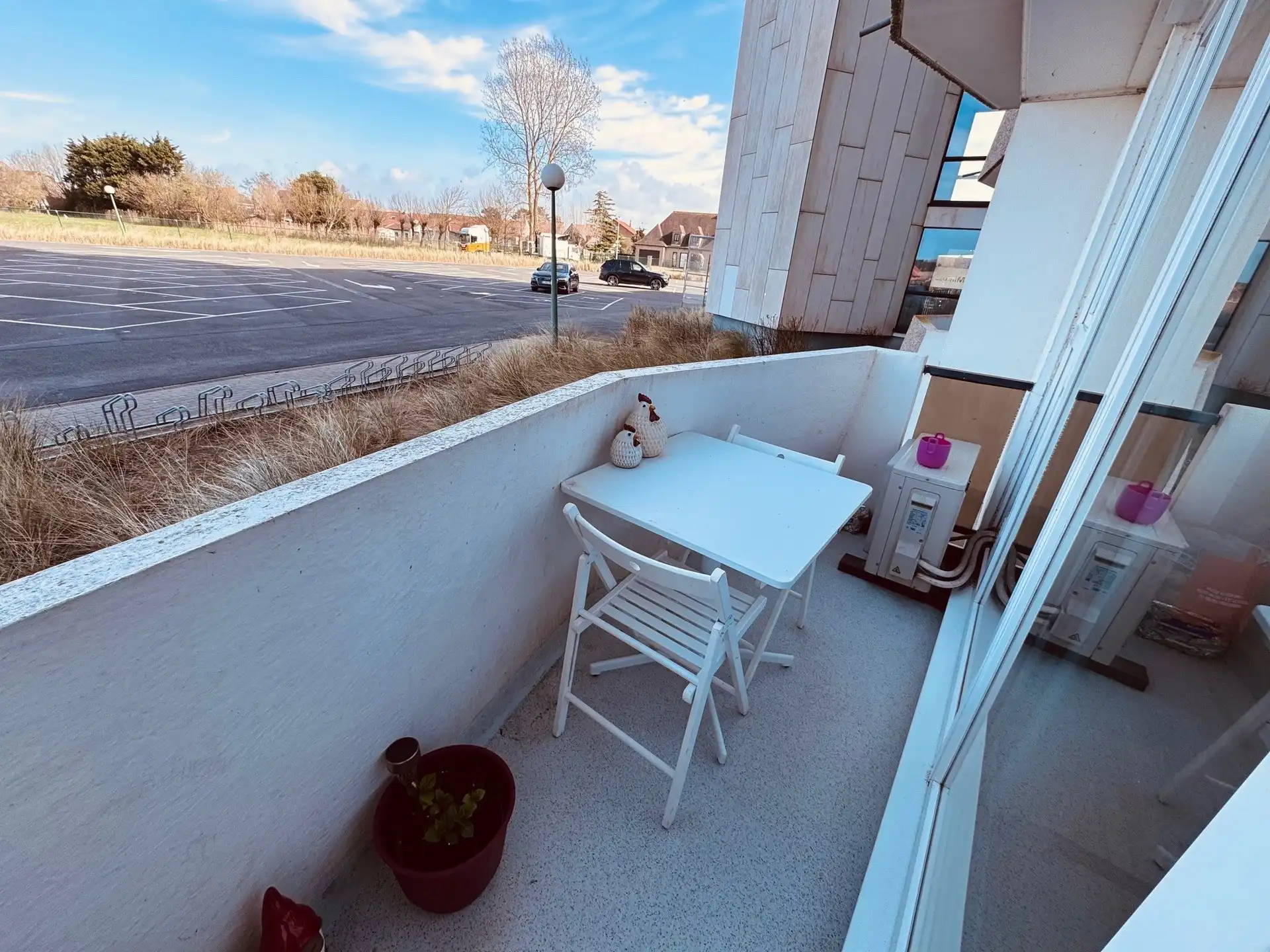 Gezellige studio met terras in Park Atlantis – De Haan. foto 5