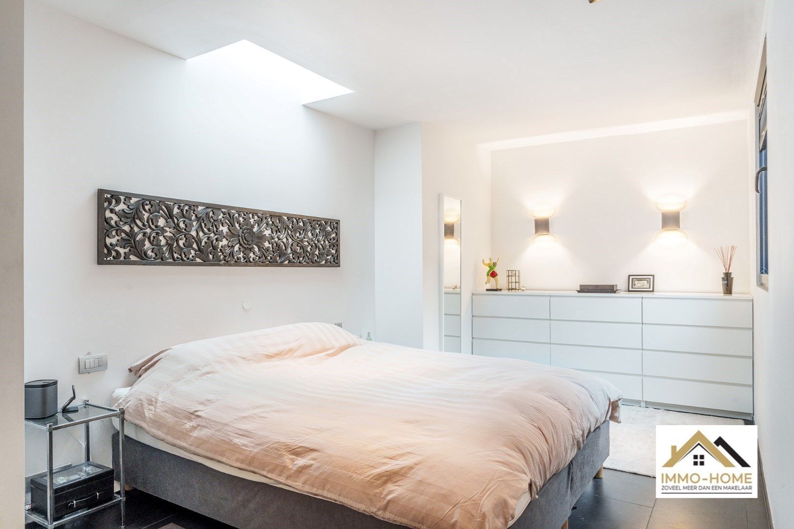 Gerenoveerd appartement met groot terras!! foto 16