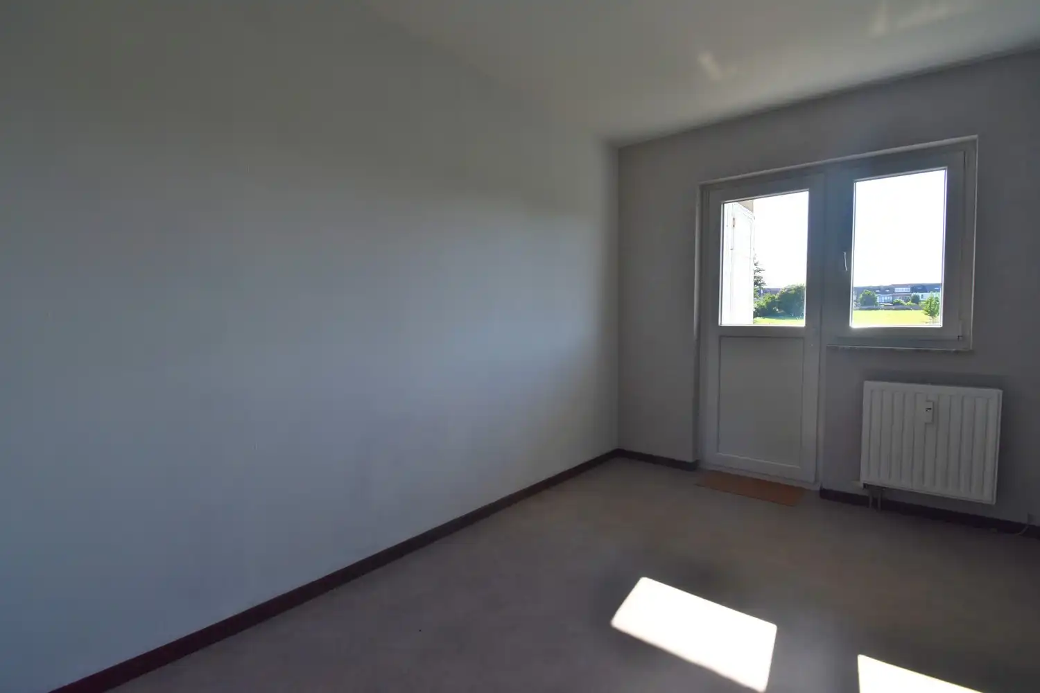 Appartement met 2 slaapkamers en garage te huur in Sint-Pieters-Leeuw foto 6