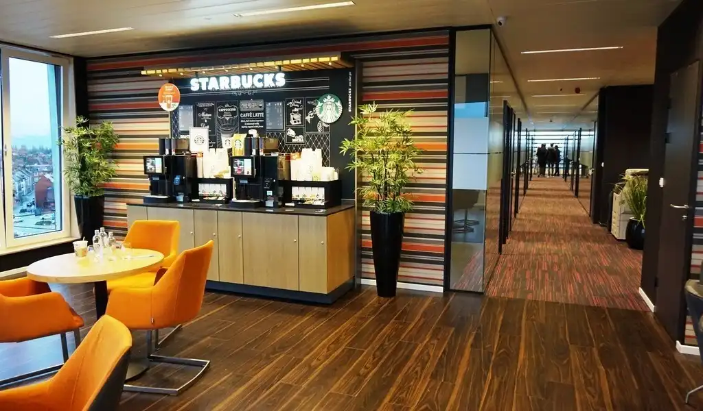 Gemeubeld kantoor in businesscenter Talentarena aan Dampoort station foto 10
