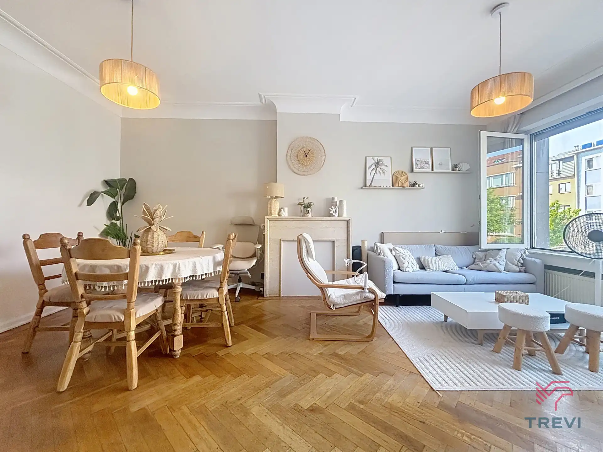 Appartement met 2 slaapkamers en tuin foto {{pictureIndex}}