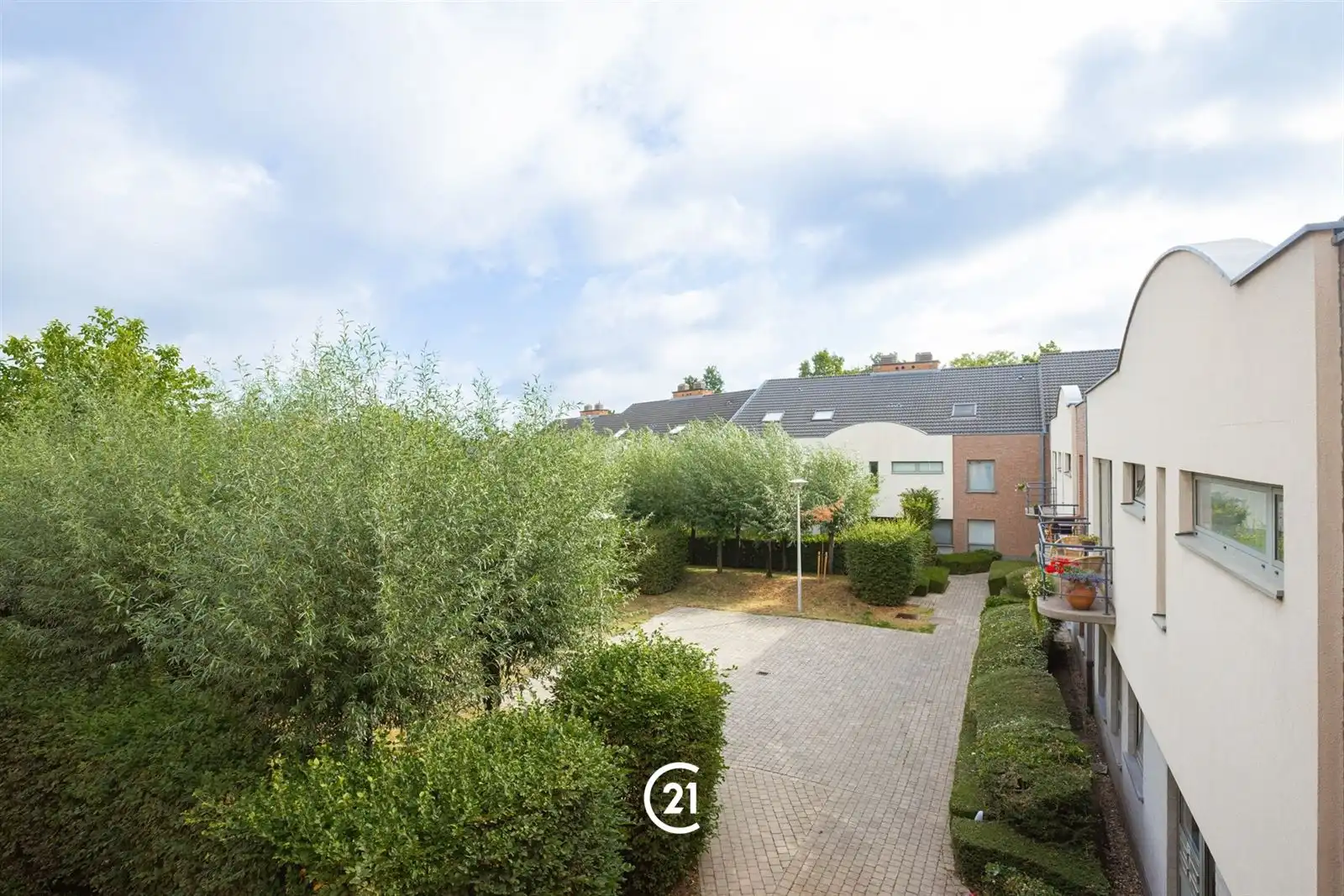 Lichtrijk appartement met 2 terrassen in het centrum van Grimbergen foto 4