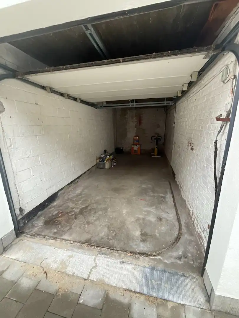 Garage te huur foto 2
