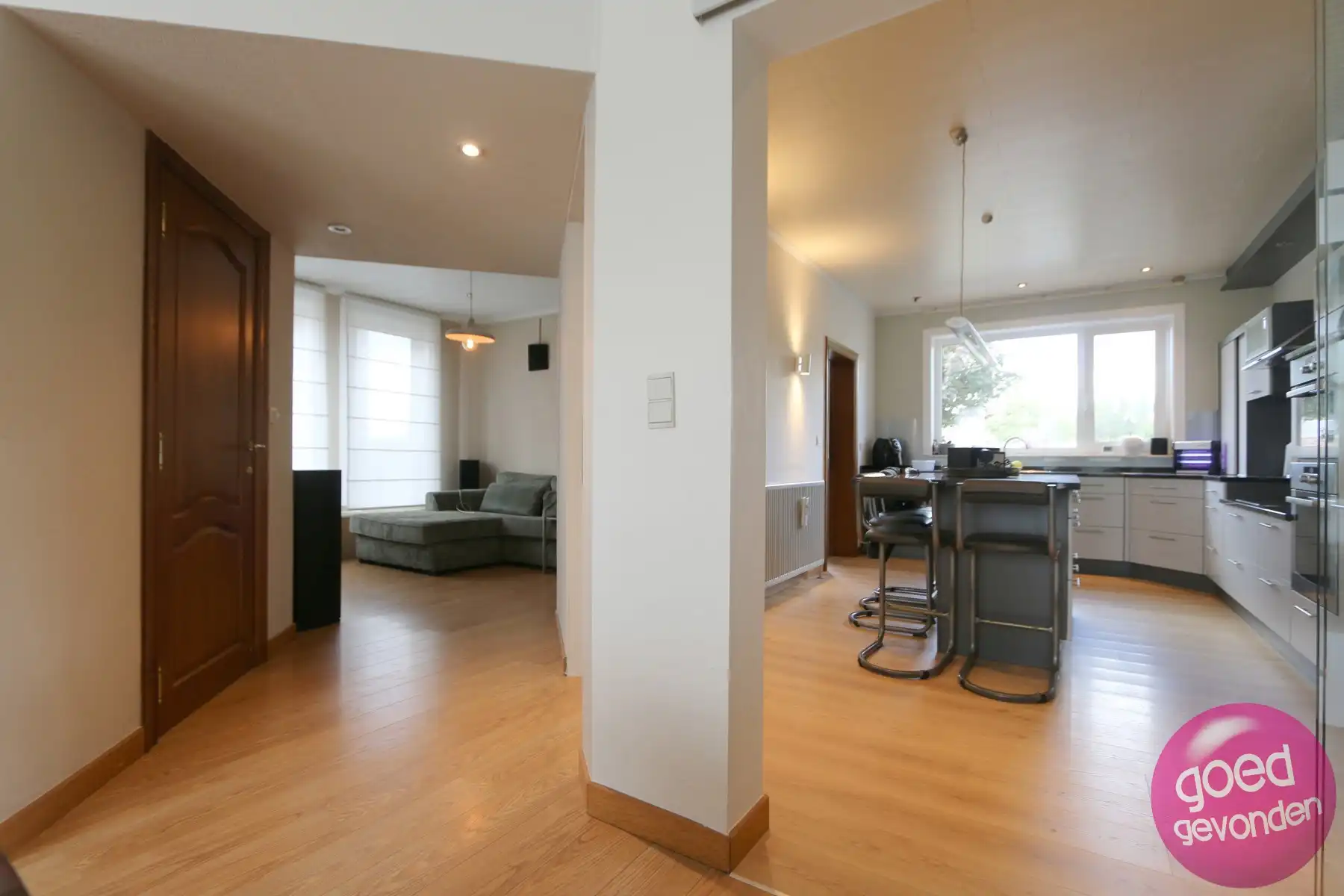 GEZINSWONING - HOB - 3 SLK - TUIN - TERRASSEN - PARKING foto 7