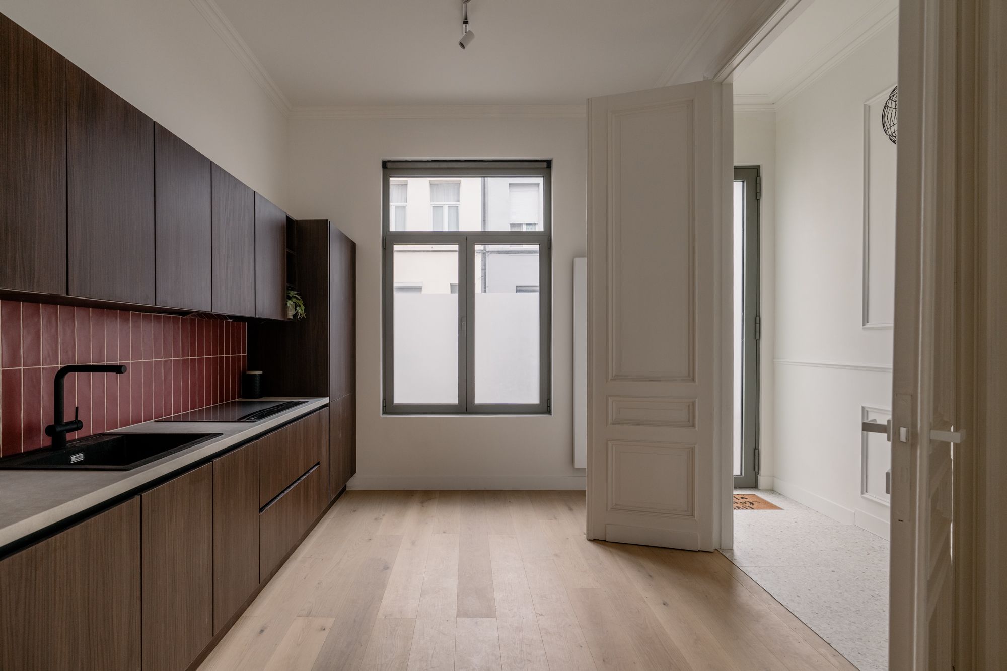 In OPTION by George: volledig gerenoveerde woning die naar zuurstof (O) doet happen foto 6