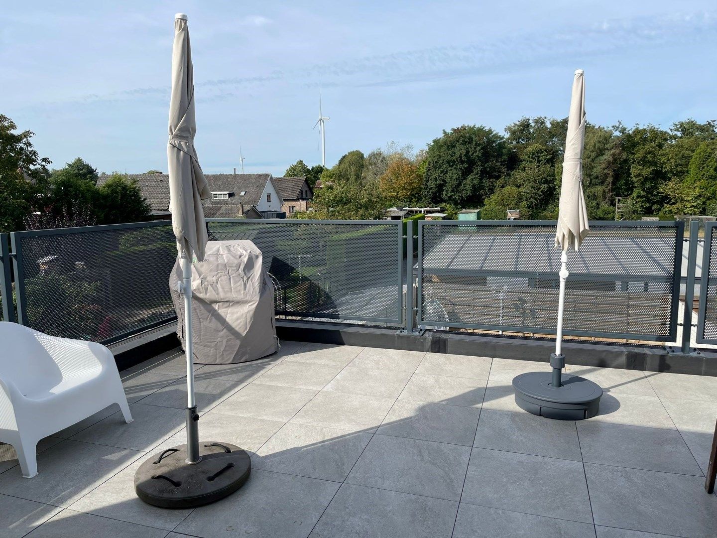 Moderne duplex van 130m² met 3 slaapkamers en parking te Dilsen foto 27