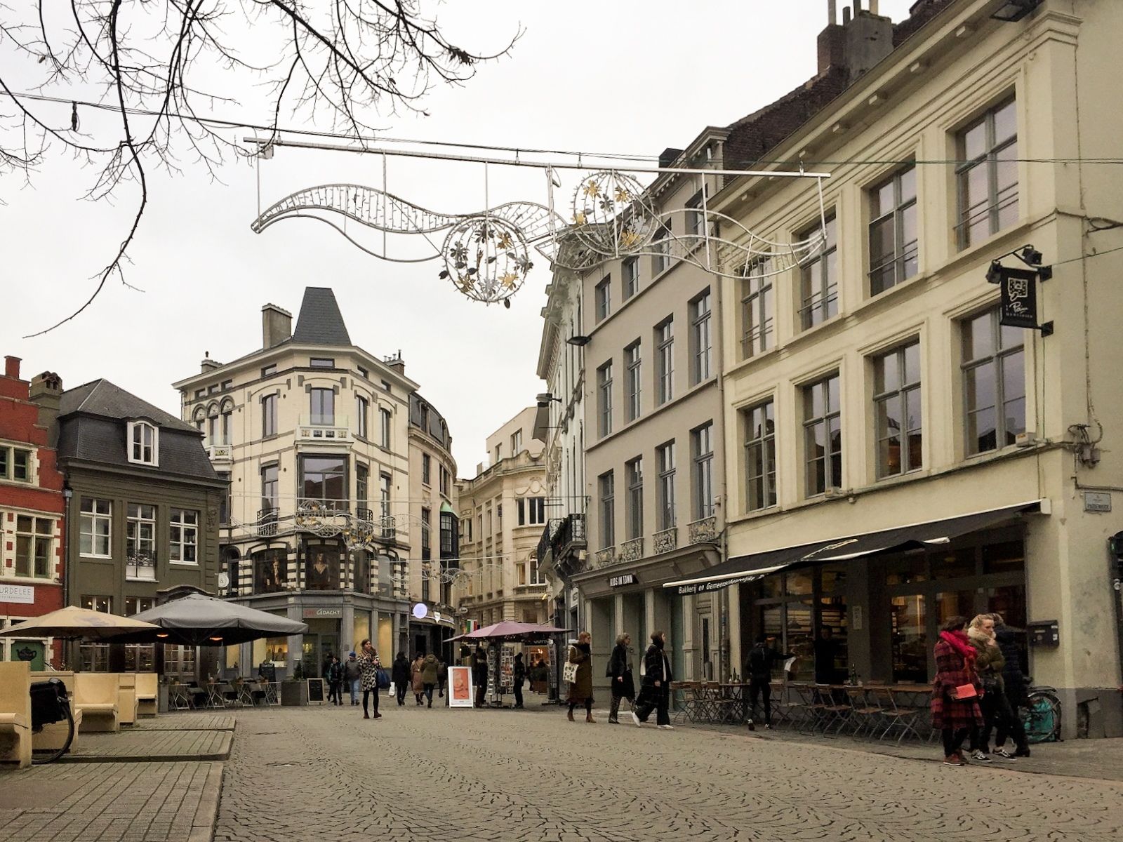 Winkelpand te huur in populaire winkelstraat Gent foto 23