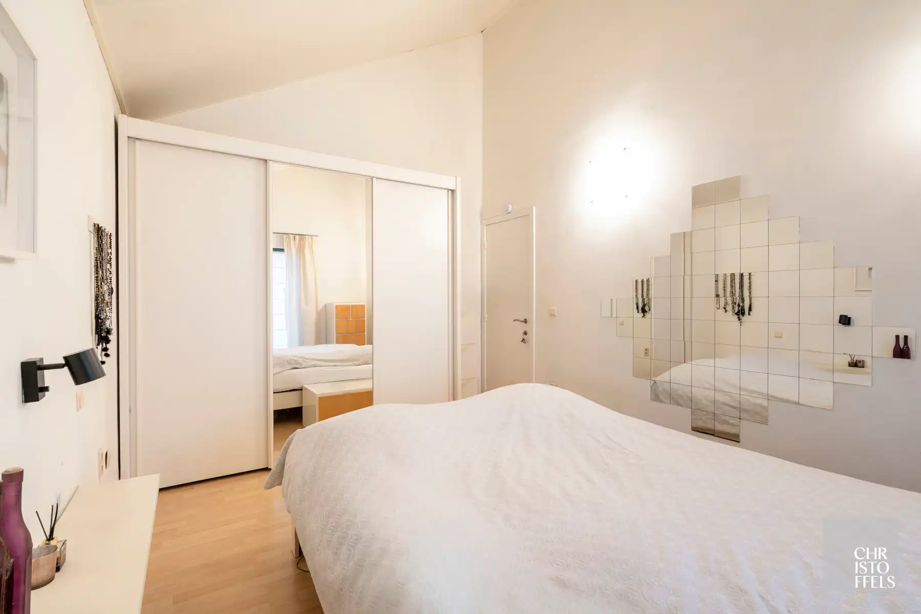 Ruime woning in Bilzen met veel woon- en werkmogelijkheden!  foto 12