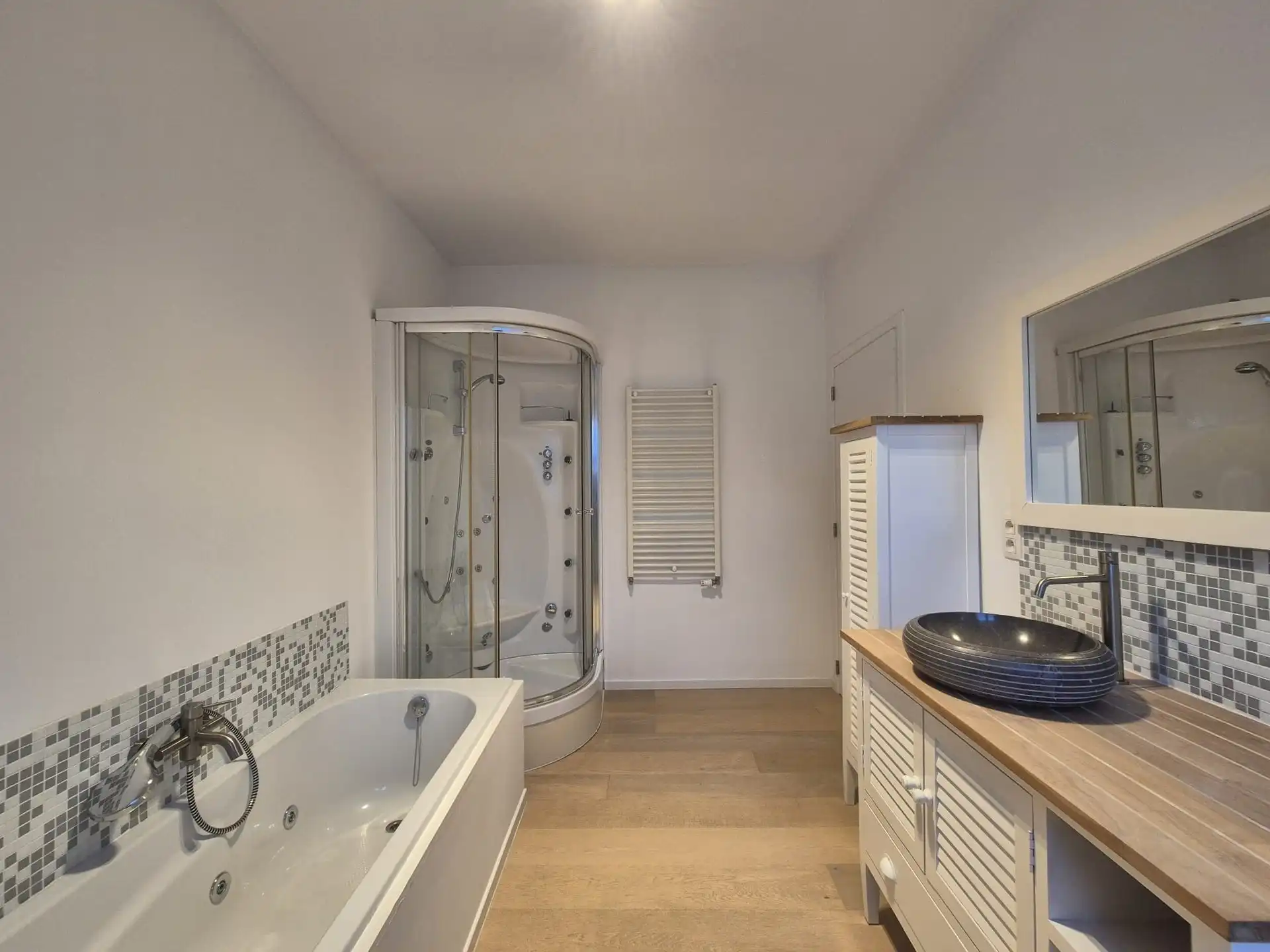 Charmante woning te huur in hartje Ledeberg, vlak bij het centrum van Gent. foto 18