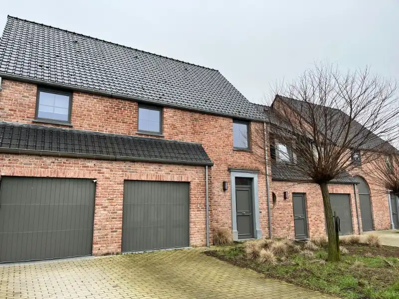 Woning met 3 slaapkamers foto {{pictureIndex}}