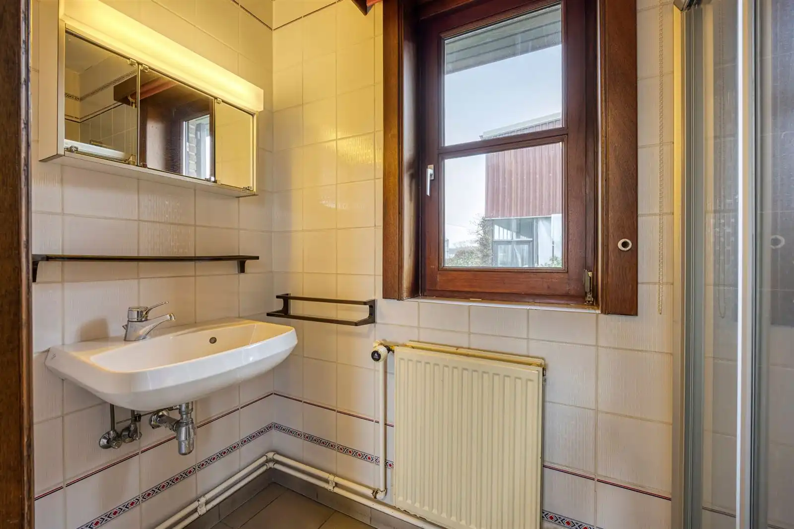 Riante open bebouwing in rustige straat foto 18