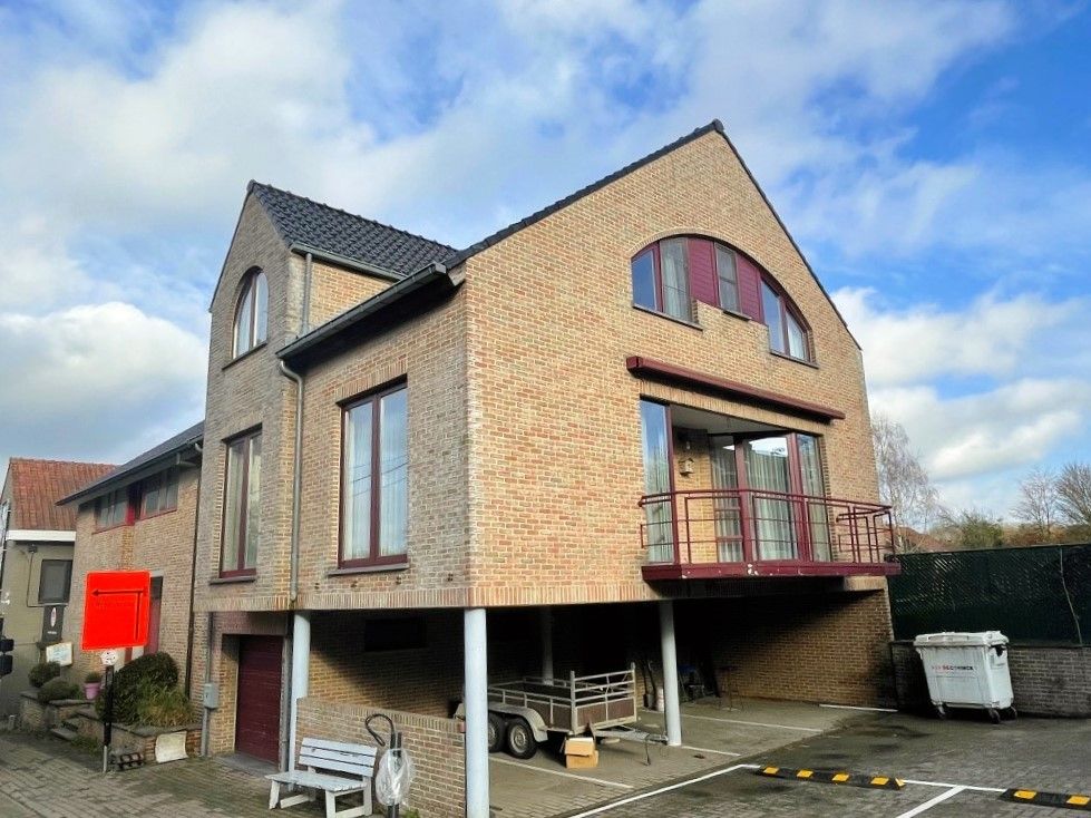 Verrassend ruim triplex-appartement in het hart van Leefdaal foto 17