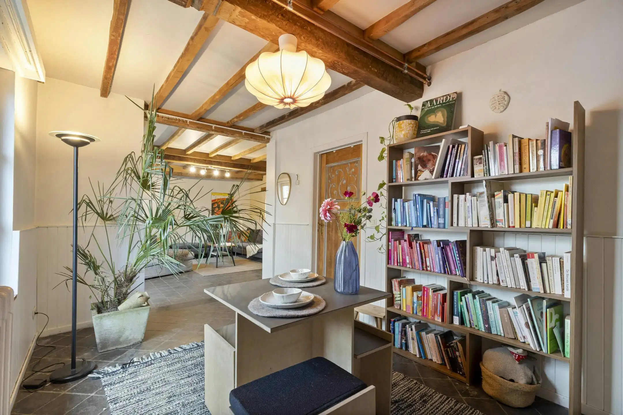 Charmante woning met afzonderlijk atelier/kantoor te koop foto 4