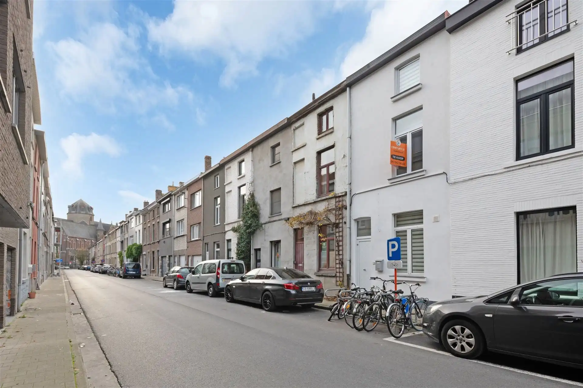 Recent gerenoveerde rijwoning in de bloeiende wijk Rabot  foto 2