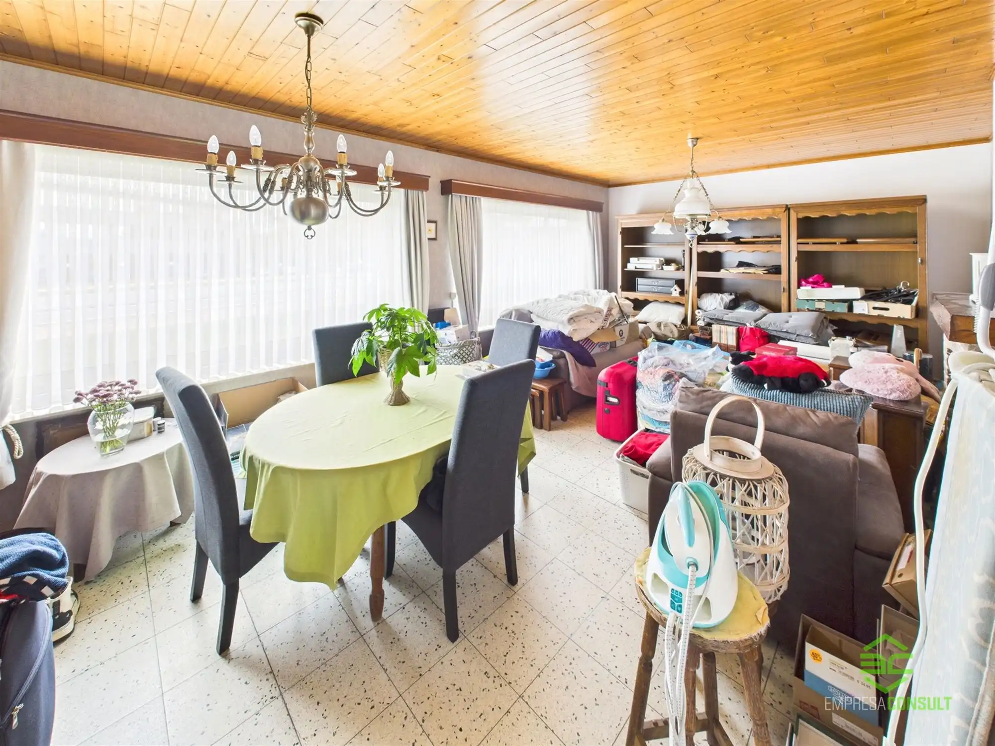 Zeer goed gelegen gezinswoning met 3 slpk! foto 12