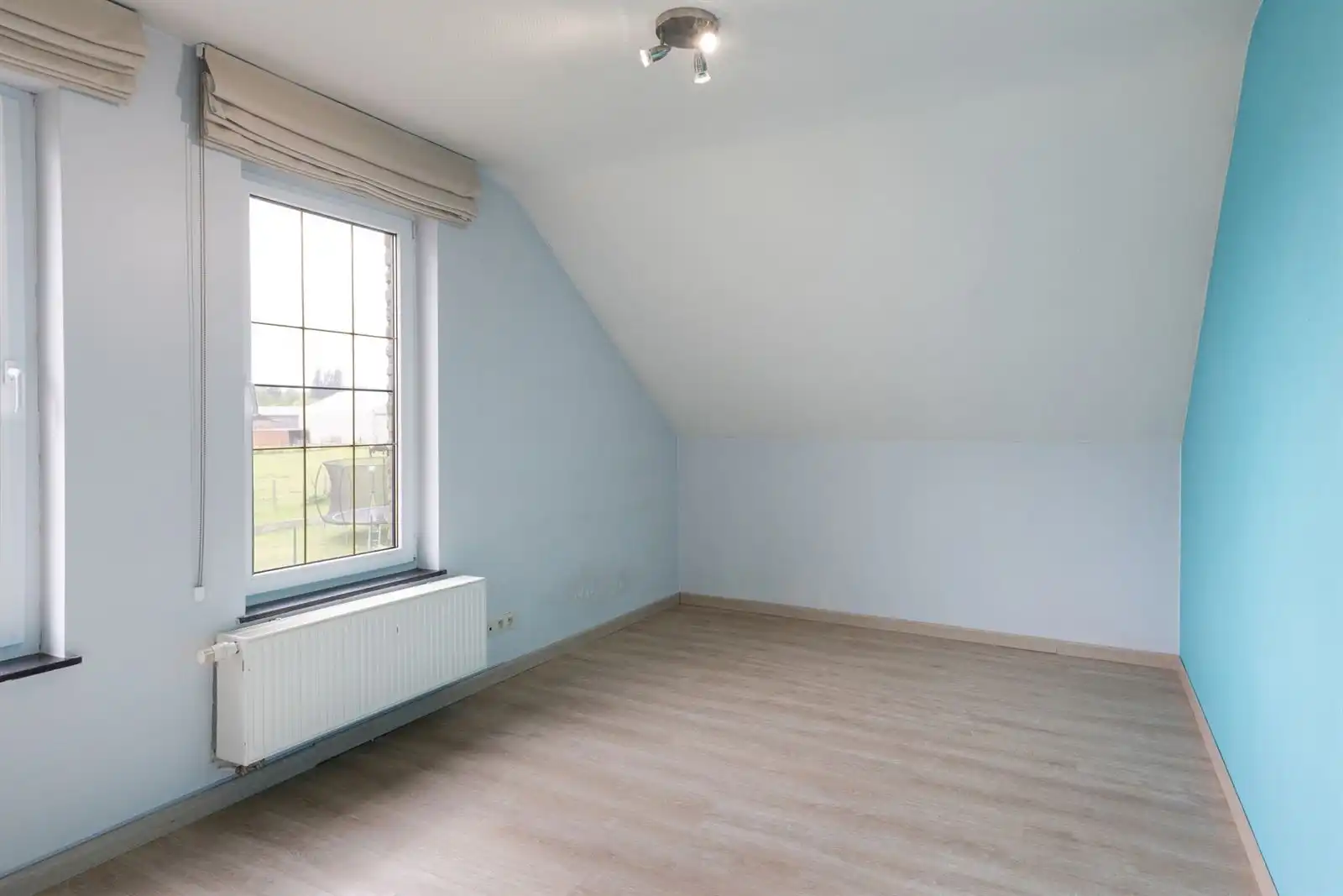 Stijlvolle woning in groene omgeving met 3 slaapkamers foto 17