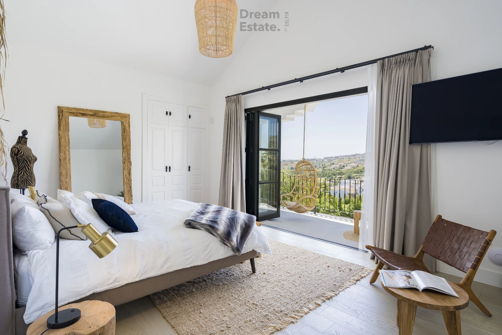 Een mooie ruime villa in de exclusieve afgesloten gemeenschap van Puerto del Capitán, Nueva Andalucia. foto 26
