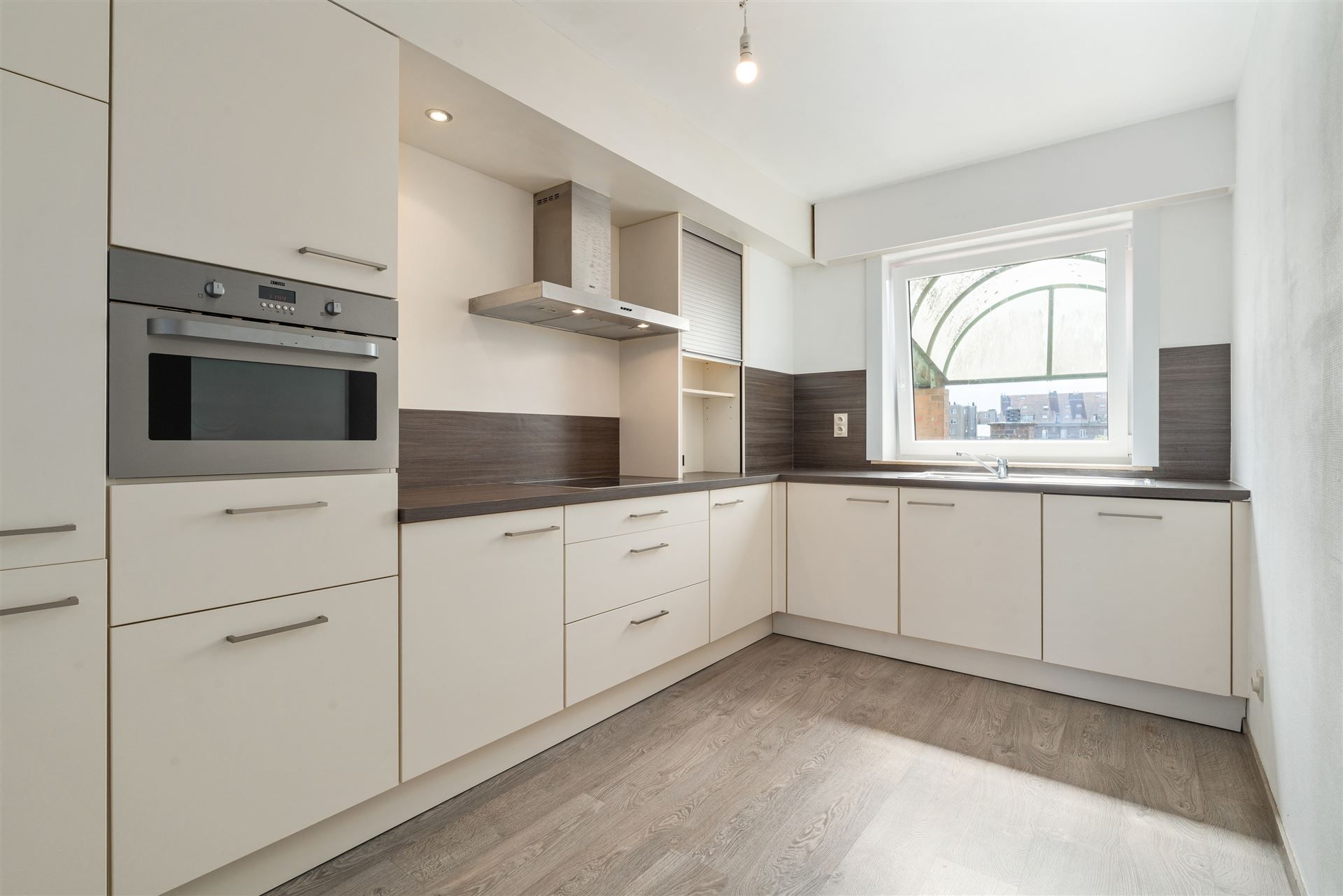 RECENT VERNIEUWD / 2 SLAAPKAMERS foto 5