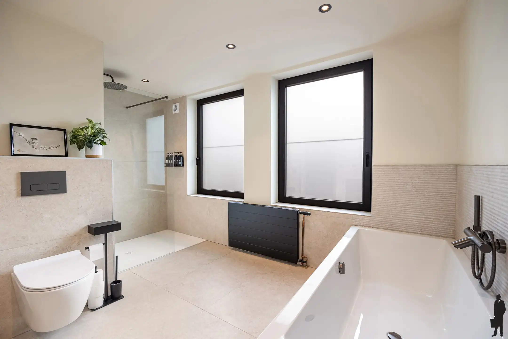 Instapklare en volledig gerenoveerde woning met garage&nbsp; foto 13